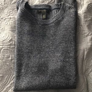 Banana Republic 100% Linen Crewneck Sweater